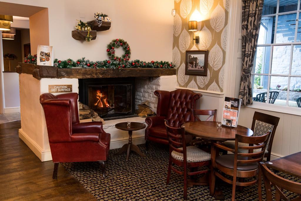 The Wellington Hotel Brecon Ngoại thất bức ảnh