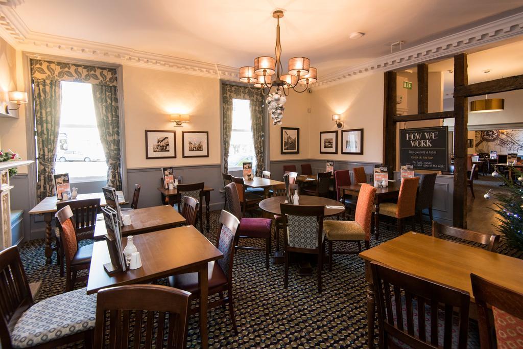 The Wellington Hotel Brecon Ngoại thất bức ảnh