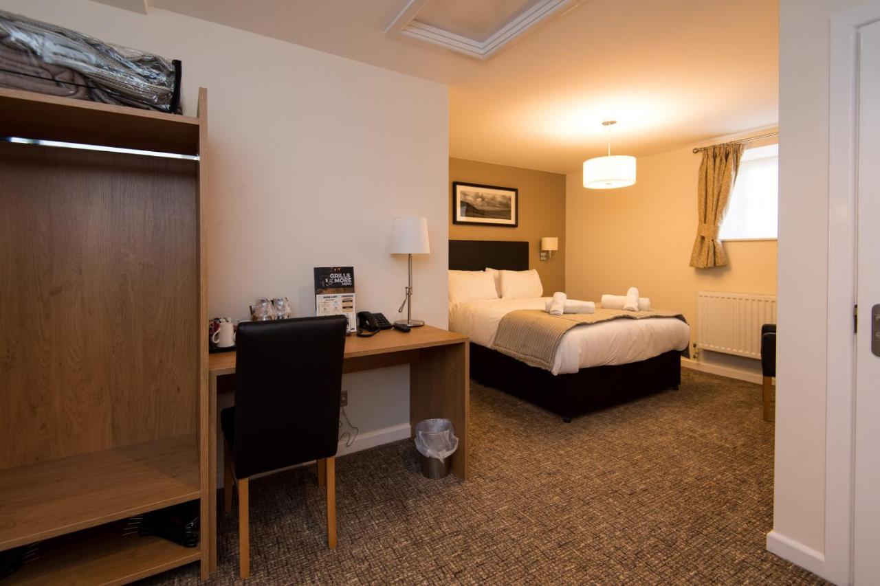The Wellington Hotel Brecon Ngoại thất bức ảnh